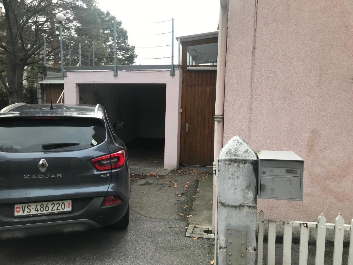 Apartment Sion Center Bagian luar foto
