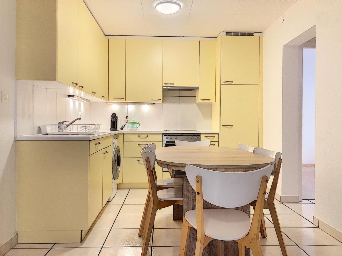 Apartment Sion Center Bagian luar foto