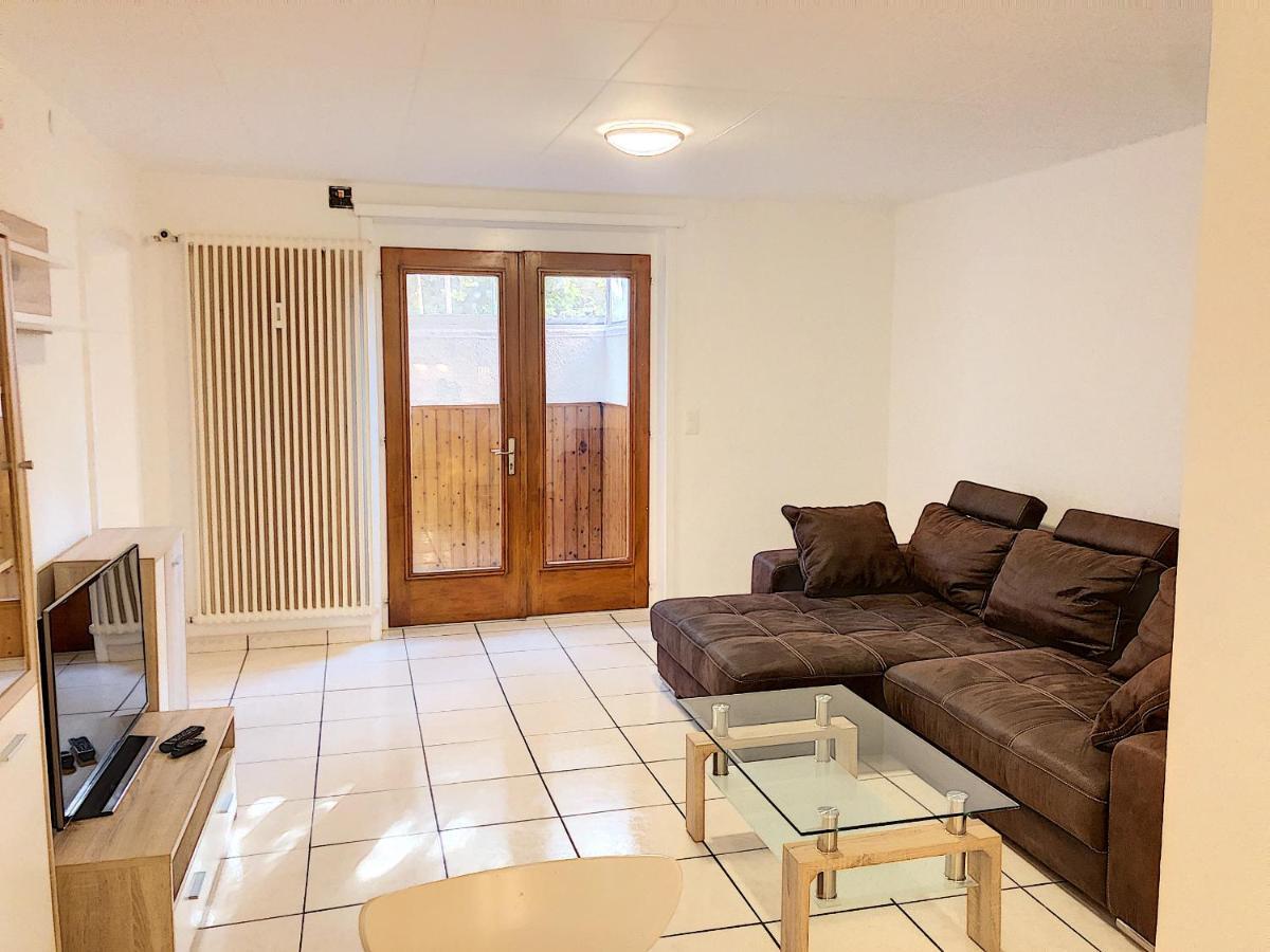Apartment Sion Center Bagian luar foto
